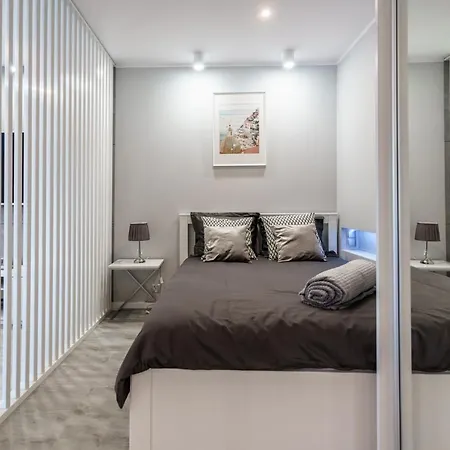 Nowoczesny - 200 Metrów Od Rynku