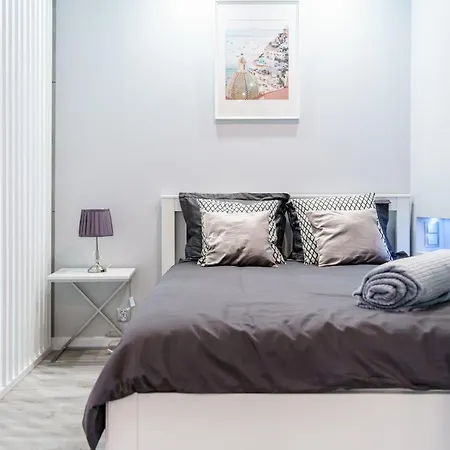Nowoczesny - 200 Metrow Od Rynku Appartement